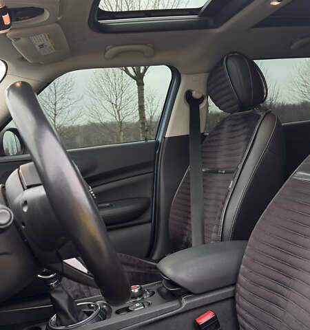 Синій Міні Клубмен, об'ємом двигуна 1.5 л та пробігом 45 тис. км за 14999 $, фото 12 на Automoto.ua