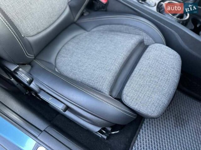 Синій Міні Клубмен, об'ємом двигуна 1.5 л та пробігом 97 тис. км за 12400 $, фото 4 на Automoto.ua