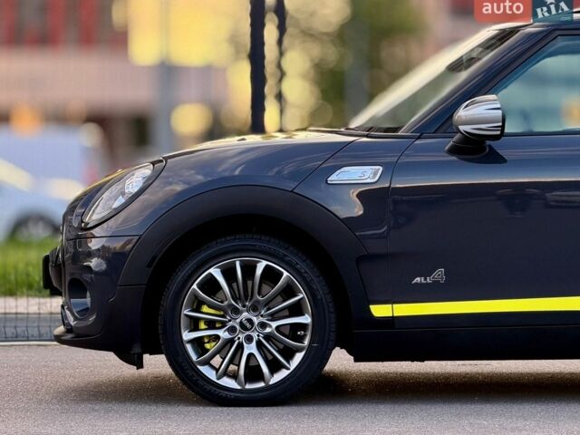 Синій Міні Клубмен, об'ємом двигуна 2 л та пробігом 141 тис. км за 16700 $, фото 11 на Automoto.ua