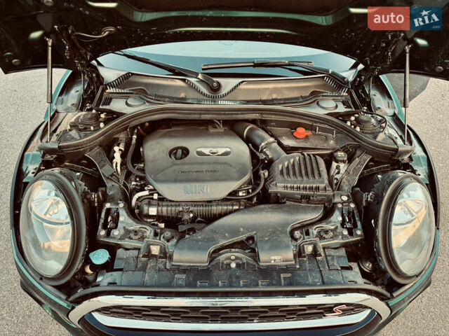 Зелений Міні Клубмен, об'ємом двигуна 2 л та пробігом 153 тис. км за 13900 $, фото 1 на Automoto.ua