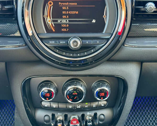 Зелений Міні Клубмен, об'ємом двигуна 2 л та пробігом 153 тис. км за 13900 $, фото 15 на Automoto.ua