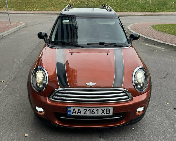 Оранжевый Мини Клабмен, объемом двигателя 1.6 л и пробегом 180 тыс. км за 8300 $, фото 31 на Automoto.ua