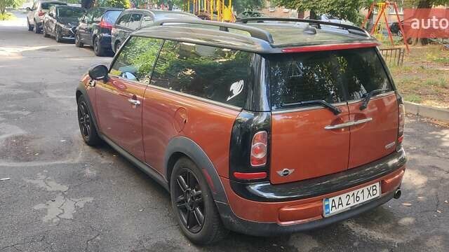 Оранжевый Мини Клабмен, объемом двигателя 1.6 л и пробегом 178 тыс. км за 7000 $, фото 2 на Automoto.ua