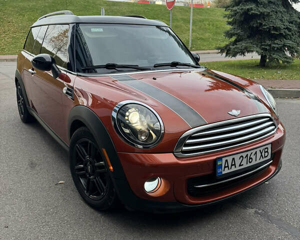 Оранжевый Мини Клабмен, объемом двигателя 1.6 л и пробегом 180 тыс. км за 8300 $, фото 30 на Automoto.ua