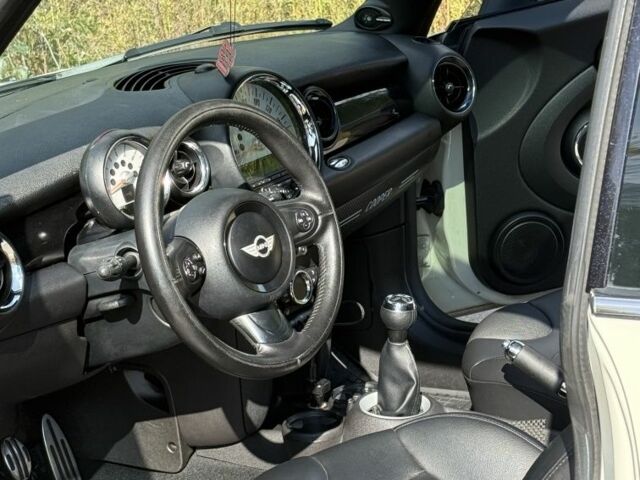 Білий Міні Cooper S, об'ємом двигуна 1.6 л та пробігом 168 тис. км за 6425 $, фото 6 на Automoto.ua