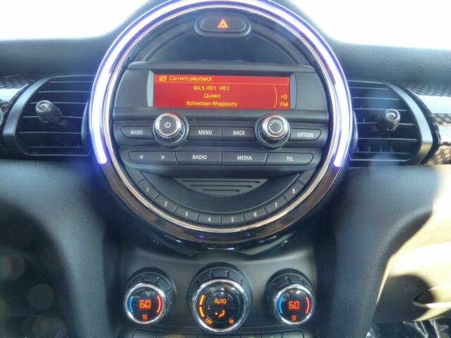 Мини Купер С 2015 в Одессе на Automoto.ua Белый Мини Купер С, объемом двигателя 2 л и пробегом 74 тыс. км за 2900 $, фото 11 на Automoto.ua