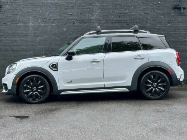 Белый Мини Купер С, объемом двигателя 2 л и пробегом 47 тыс. км за 4100 $, фото 3 на Automoto.ua