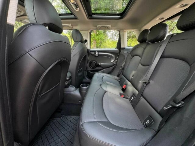 Бежевий Міні Cooper S, об'ємом двигуна 1.5 л та пробігом 30 тис. км за 9800 $, фото 14 на Automoto.ua