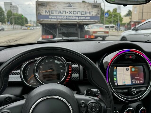 Чорний Міні Cooper S, об'ємом двигуна 2 л та пробігом 70 тис. км за 14999 $, фото 8 на Automoto.ua