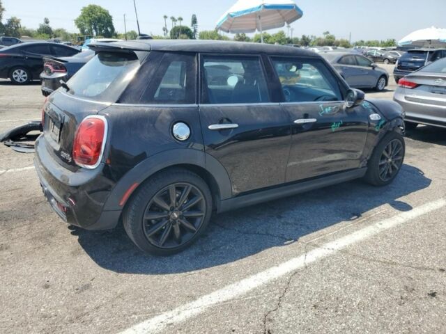 Чорний Міні Cooper S, об'ємом двигуна 0 л та пробігом 4 тис. км за 14850 $, фото 2 на Automoto.ua