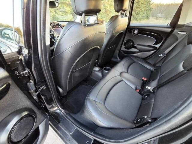 Чорний Міні Cooper S, об'ємом двигуна 2 л та пробігом 33 тис. км за 22000 $, фото 7 на Automoto.ua