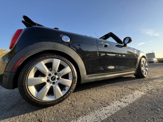 Чорний Міні Cooper S, об'ємом двигуна 2 л та пробігом 71 тис. км за 15500 $, фото 5 на Automoto.ua