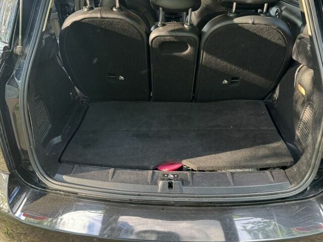 Черный Мини Купер С, объемом двигателя 1.6 л и пробегом 195 тыс. км за 9000 $, фото 2 на Automoto.ua