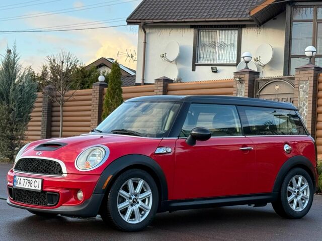 Мини Купер С 2010 в Киеве на Automoto.ua Красный Мини Купер С, объемом двигателя 1.6 л и пробегом 154 тыс. км за 9200 $, фото 3 на Automoto.ua
