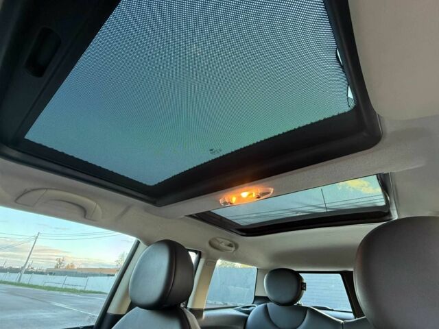 Мини Купер С 2010 в Киеве на Automoto.ua Красный Мини Купер С, объемом двигателя 1.6 л и пробегом 154 тыс. км за 9200 $, фото 15 на Automoto.ua