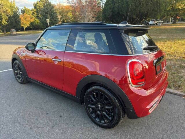 Червоний Міні Cooper S, об'ємом двигуна 2 л та пробігом 56 тис. км за 4700 $, фото 6 на Automoto.ua