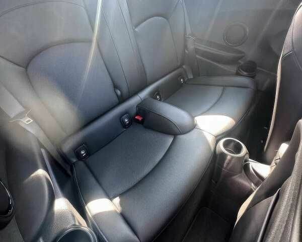 Червоний Міні Cooper S, об'ємом двигуна 2 л та пробігом 55 тис. км за 12000 $, фото 11 на Automoto.ua