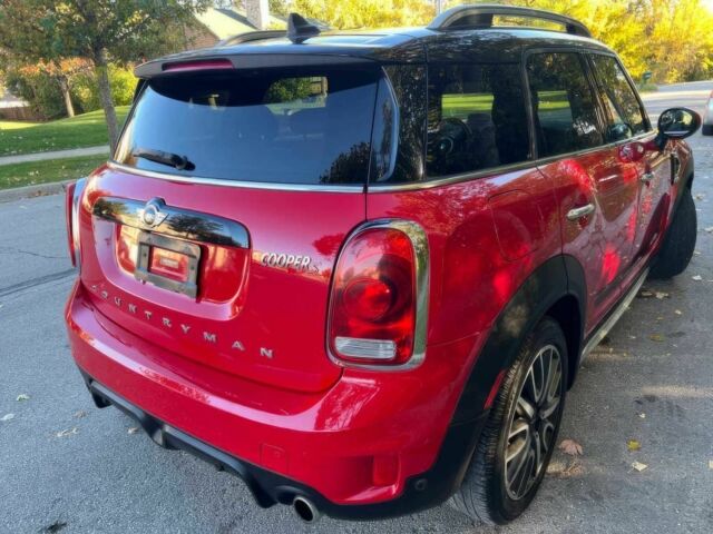 Красный Мини Купер С, объемом двигателя 2 л и пробегом 40 тыс. км за 7800 $, фото 3 на Automoto.ua