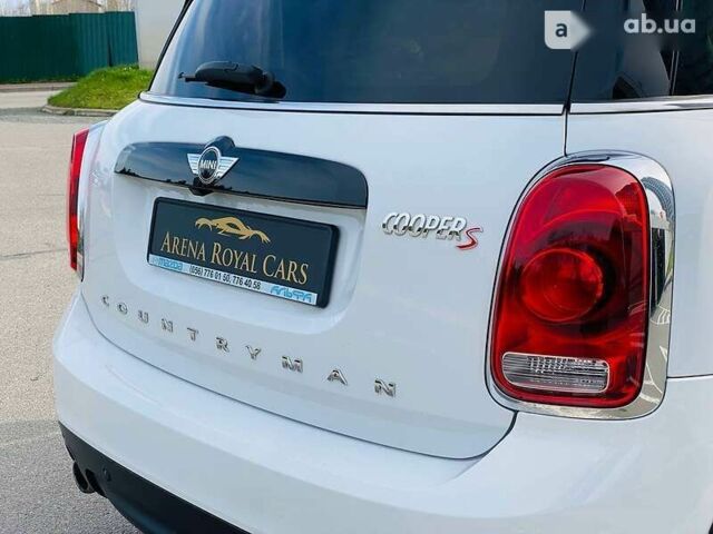 Міні Cooper S, об'ємом двигуна 2 л та пробігом 20 тис. км за 24990 $, фото 14 на Automoto.ua