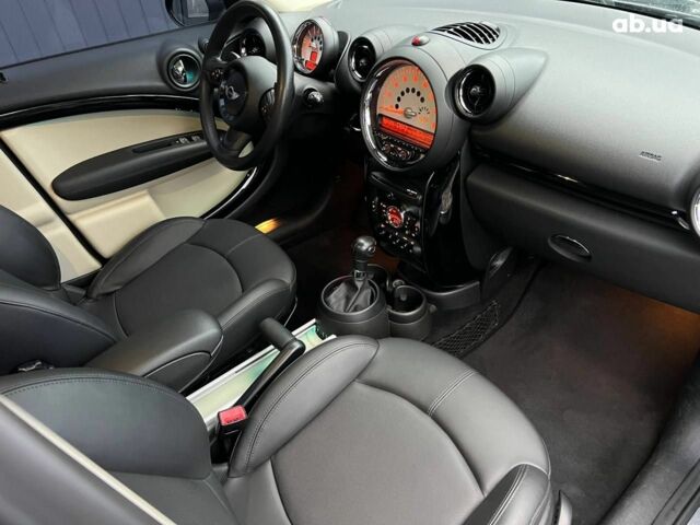 Міні Cooper S, об'ємом двигуна 0 л та пробігом 97 тис. км за 12900 $, фото 7 на Automoto.ua