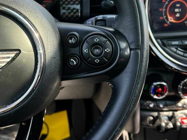 Желтый Мини Купер С, объемом двигателя 2 л и пробегом 152 тыс. км за 13700 $, фото 22 на Automoto.ua