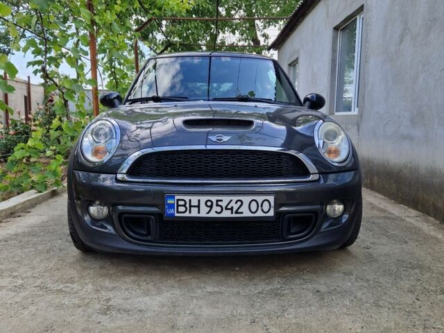 Сірий Міні Cooper S, об'ємом двигуна 1.6 л та пробігом 176 тис. км за 7200 $, фото 7 на Automoto.ua