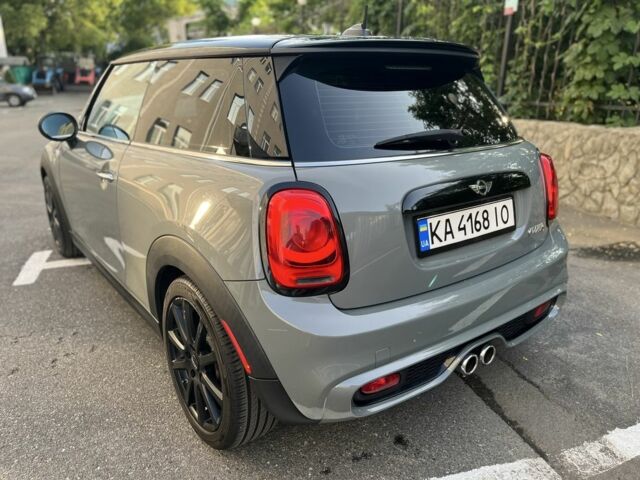 Сірий Міні Cooper S, об'ємом двигуна 2 л та пробігом 134 тис. км за 12800 $, фото 1 на Automoto.ua