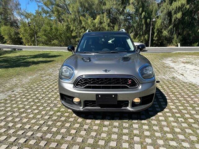 Серый Мини Купер С, объемом двигателя 0 л и пробегом 55 тыс. км за 16000 $, фото 1 на Automoto.ua