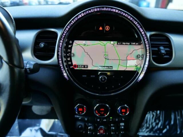 Серый Мини Купер С, объемом двигателя 0 л и пробегом 32 тыс. км за 18300 $, фото 15 на Automoto.ua