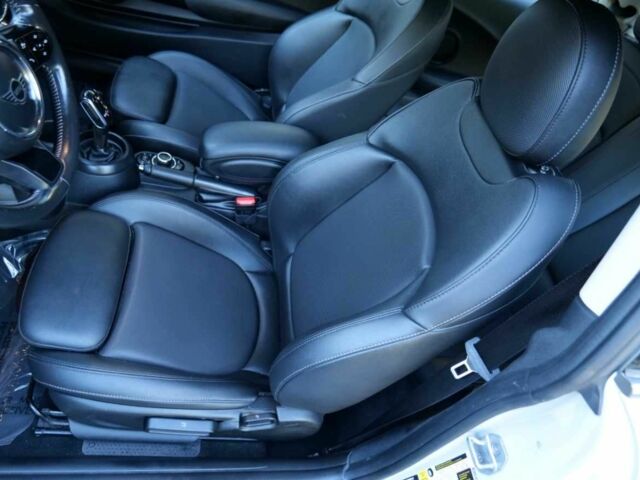 Серый Мини Купер С, объемом двигателя 0 л и пробегом 32 тыс. км за 18300 $, фото 19 на Automoto.ua