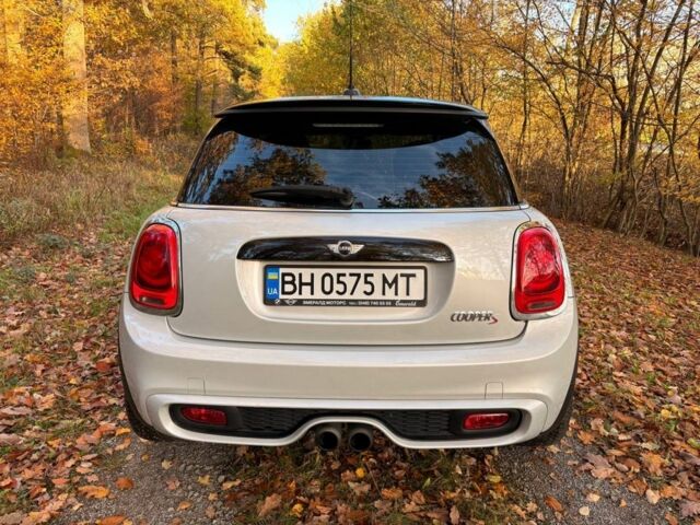 Серый Мини Купер С, объемом двигателя 2 л и пробегом 85 тыс. км за 13600 $, фото 3 на Automoto.ua