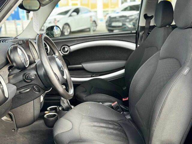Мини Купер С 2009 в Запорожье на Automoto.ua Серый Мини Купер С, объемом двигателя 0 л и пробегом 215 тыс. км за 5500 $, фото 7 на Automoto.ua