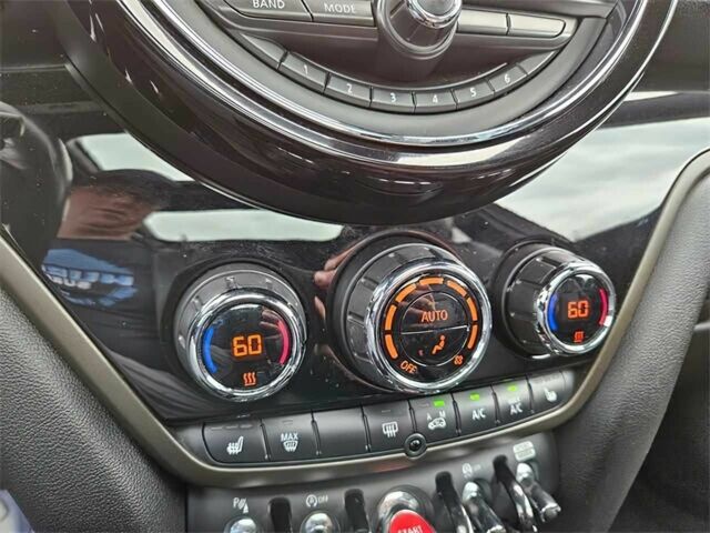 Сірий Міні Cooper S, об'ємом двигуна 2 л та пробігом 47 тис. км за 10500 $, фото 12 на Automoto.ua