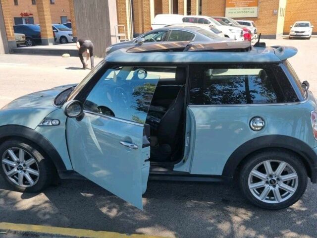 Синій Міні Cooper S, об'ємом двигуна 1.6 л та пробігом 169 тис. км за 8777 $, фото 11 на Automoto.ua