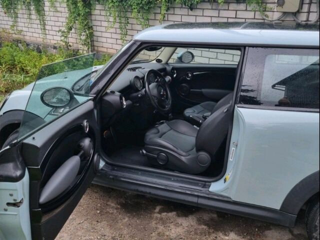 Синій Міні Cooper S, об'ємом двигуна 1.6 л та пробігом 169 тис. км за 8777 $, фото 8 на Automoto.ua