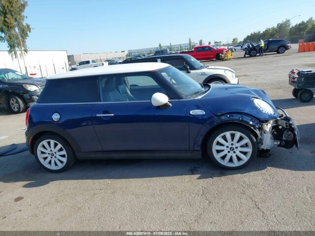 Синий Мини Купер С, объемом двигателя 2 л и пробегом 120 тыс. км за 11200 $, фото 13 на Automoto.ua