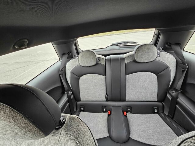 Синій Міні Cooper S, об'ємом двигуна 2 л та пробігом 33 тис. км за 26000 $, фото 16 на Automoto.ua