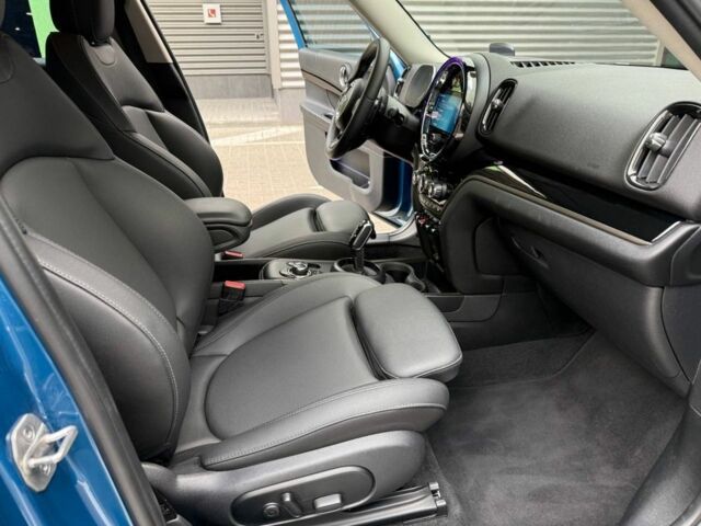 Синий Мини Купер С, объемом двигателя 2 л и пробегом 44 тыс. км за 24500 $, фото 4 на Automoto.ua