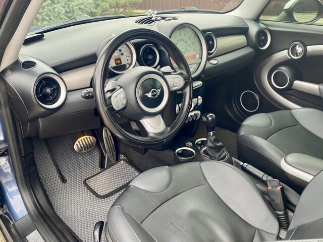 Синій Міні Cooper S, об'ємом двигуна 1.6 л та пробігом 162 тис. км за 6850 $, фото 4 на Automoto.ua
