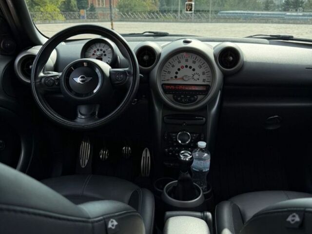 Зеленый Мини Купер С, объемом двигателя 1.6 л и пробегом 253 тыс. км за 6120 $, фото 8 на Automoto.ua