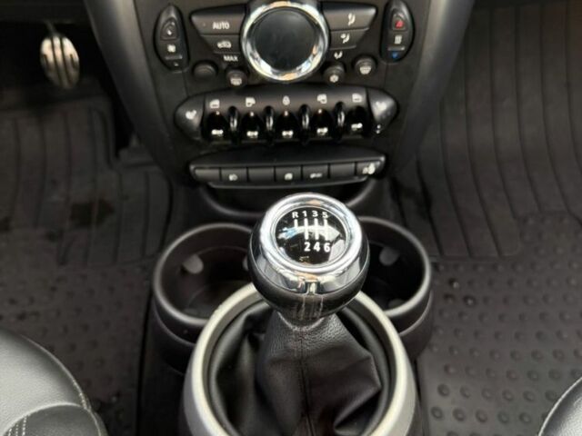 Зеленый Мини Купер С, объемом двигателя 1.6 л и пробегом 253 тыс. км за 6120 $, фото 11 на Automoto.ua