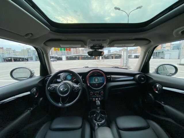 Зеленый Мини Купер С, объемом двигателя 2 л и пробегом 170 тыс. км за 12300 $, фото 3 на Automoto.ua