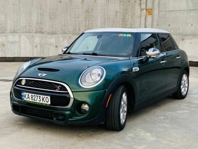 Зеленый Мини Купер С, объемом двигателя 2 л и пробегом 170 тыс. км за 12300 $, фото 5 на Automoto.ua