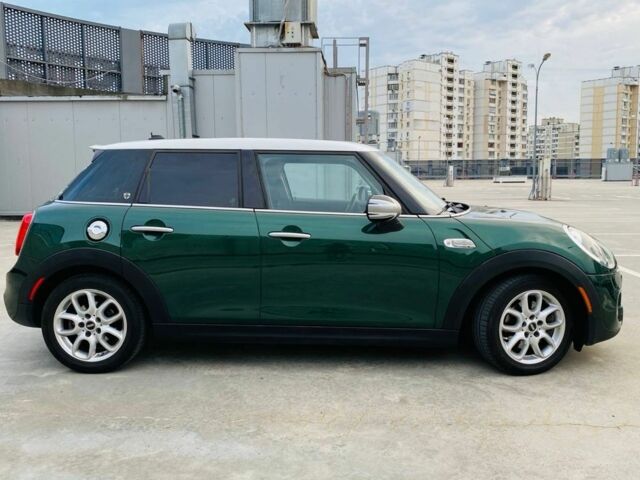 Зеленый Мини Купер С, объемом двигателя 2 л и пробегом 170 тыс. км за 12300 $, фото 8 на Automoto.ua