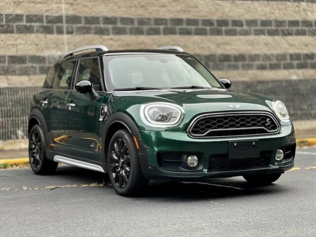 Зелений Міні Cooper S, об'ємом двигуна 2 л та пробігом 64 тис. км за 11700 $, фото 1 на Automoto.ua