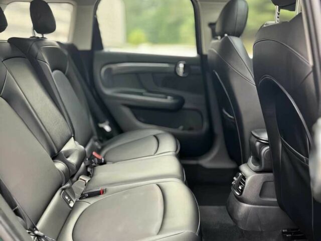 Зелений Міні Cooper S, об'ємом двигуна 2 л та пробігом 64 тис. км за 11700 $, фото 14 на Automoto.ua