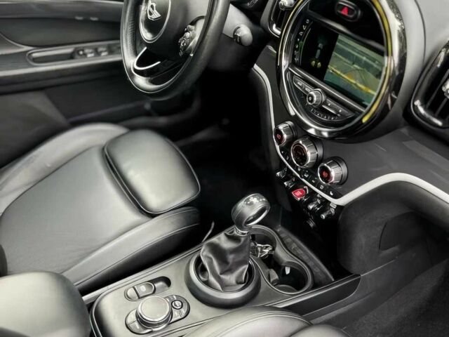 Зелений Міні Cooper S, об'ємом двигуна 2 л та пробігом 64 тис. км за 11700 $, фото 12 на Automoto.ua