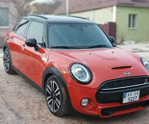 Помаранчевий Міні Cooper S, об'ємом двигуна 2 л та пробігом 58 тис. км за 20500 $, фото 3 на Automoto.ua