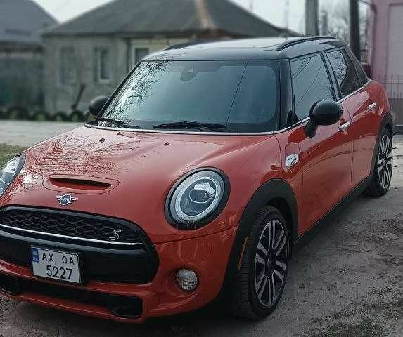 Помаранчевий Міні Cooper S, об'ємом двигуна 2 л та пробігом 58 тис. км за 20500 $, фото 2 на Automoto.ua