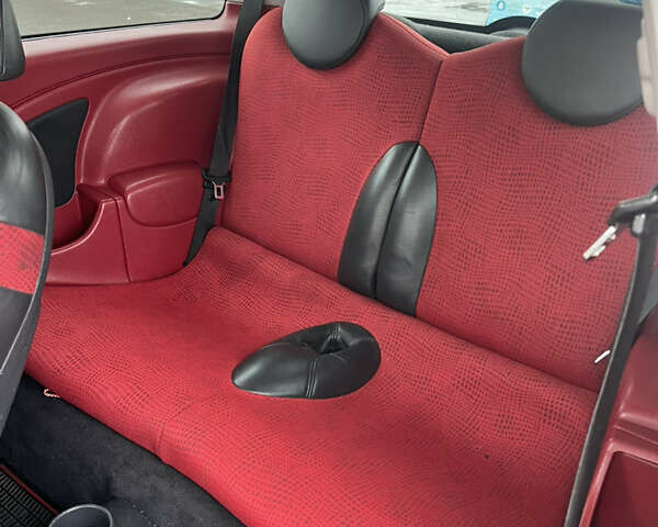 Белый Мини Купер, объемом двигателя 1.6 л и пробегом 211 тыс. км за 4500 $, фото 9 на Automoto.ua